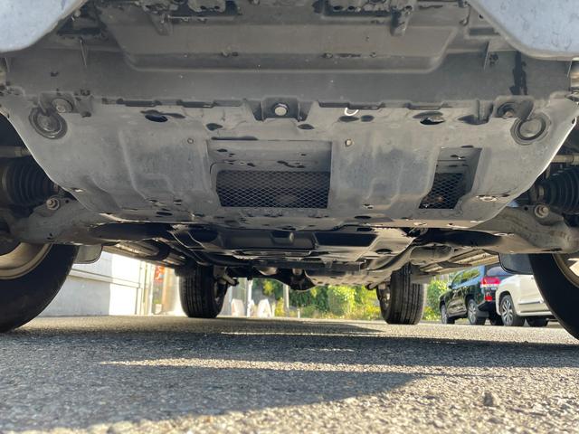 ランドクルーザープラド 後期　禁煙　ディーゼル　検Ｒ９年３月　ワンオーナー　後期・禁煙・ディーゼル・車検Ｒ９年３月・ワンオーナー・ルーフレール・プリクラッシュ・レーダークルーズコントロール・レーンキープ・ＡＬＰＩＮＥナビＴＶ・バックカメラ・ＬＥＤライト・センターデフロック（41枚目）