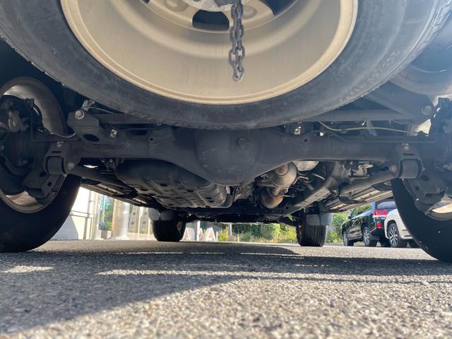 ランドクルーザープラド 後期　禁煙　ディーゼル　検Ｒ９年３月　ワンオーナー　後期・禁煙・ディーゼル・車検Ｒ９年３月・ワンオーナー・ルーフレール・プリクラッシュ・レーダークルーズコントロール・レーンキープ・ＡＬＰＩＮＥナビＴＶ・バックカメラ・ＬＥＤライト・センターデフロック（42枚目）