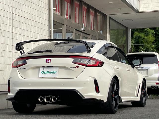 シビック タイプＲ　ターボ　６ＭＴ　ナビＴＶ　７５１８ｋｍ　ワンオーナー　禁煙　７５１８ｋｍ　６ＭＴ　ターボ　ナビＴＶ　バックカメラ　ＢＳＭ　追従クルコン　衝突軽減　レーンキープ　ＵＳＢ　Ｂｌｕｅｔｏｏｔｈ　ＬＥＤライトＦＲドラレコ　ＥＴＣ　スペアキー（6枚目）