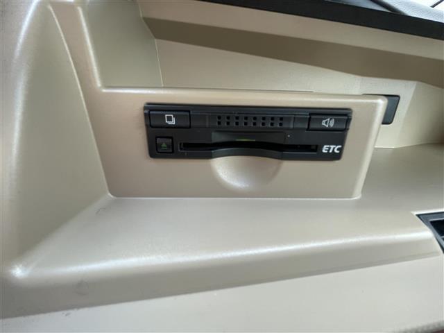 エスティマ アエラス 純HDDナビ 両側パワスラ(30枚目)