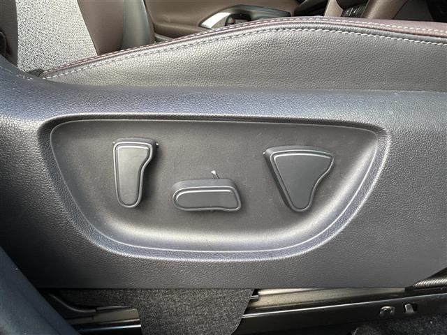 ヤリスクロス ハイブリッドＺ　１オナー純ナビテレビパノラマビュー（27枚目）