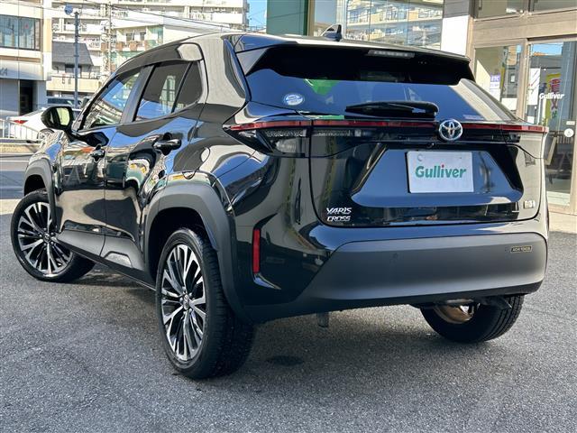 ヤリスクロス ハイブリッドＺ　１オナー純ナビテレビパノラマビュー（32枚目）