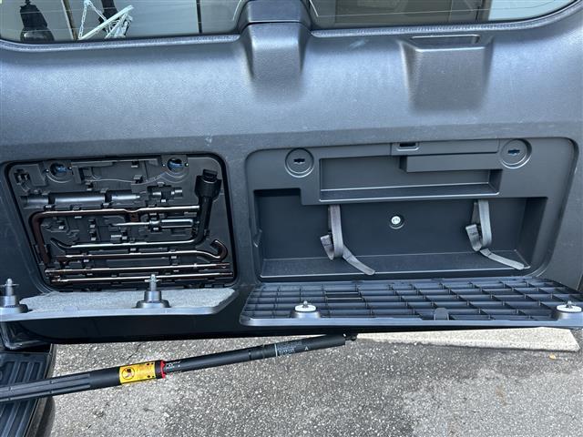 ランドクルーザープラド TZ-G メーカーナビサンルーフ黒レザーシート(29枚目)