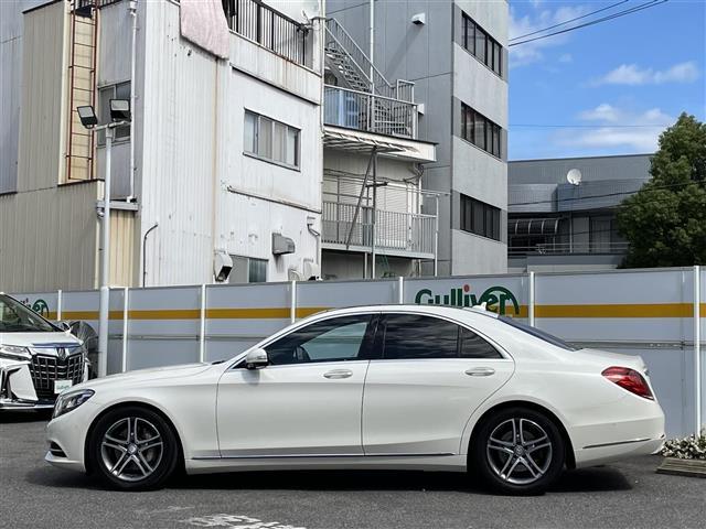 Ｓ４００ｈエクスクルーシブ　禁煙／正規ディーラー車／整備記録簿Ｈ２９－Ｒ５／レーダーセーフティＰＫＧ／エアバランスＰＫＧ／黒革シート／シートヒーター／パノラミックサンルーフ／パワーシート／メモリ付き／革巻きステア／ステアスイッチ(10枚目)