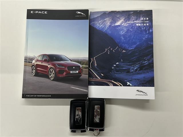 Ｅペイス ベースグレード　２５０ＰＳ　正規ディーラー車／禁煙車／ＡＷＤ／１０．２インチタッチスクリーンナビ／フルセグ／サラウンドカメラ／ＥＴＣ２．０／前後ドラレコ／純正１９ＡＷ／衝突軽減ブレーキ／ＬＫＡ／ＡＣＣ／アイドリングストップ（40枚目）