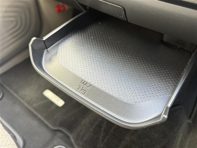 デイズ Ｘ　禁煙／ワンオーナー／純正９型ディスプレイオーディオ／インテリジェントアラウンドビューモニター／純正ドライブレコーダー／エマージェンシーブレーキ／クリアランスソナー／／純正１４ＡＷ／アイドリングストップ（28枚目）