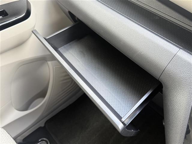 デイズ Ｘ　禁煙／ワンオーナー／純正９型ディスプレイオーディオ／インテリジェントアラウンドビューモニター／純正ドライブレコーダー／エマージェンシーブレーキ／クリアランスソナー／／純正１４ＡＷ／アイドリングストップ（29枚目）