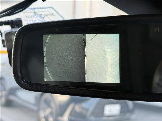 ３００８ ＧＴ　ブルーＨＤｉ　正規ディーラー車／禁煙／１オーナー／８インチタッチスクリーンナビ／フルセグ／Ｂ・左Ｓカメラ／ＥＴＣ／前後ドラレコ／ワイヤレス充電／黒半革／マッサージ機能付き／シートヒーター／ＰＢＤ／ＡＤＡＳ（9枚目）