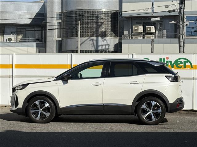 ３００８ ＧＴ　ブルーＨＤｉ　正規ディーラー車／禁煙／１オーナー／８インチタッチスクリーンナビ／フルセグ／Ｂ・左Ｓカメラ／ＥＴＣ／前後ドラレコ／ワイヤレス充電／黒半革／マッサージ機能付き／シートヒーター／ＰＢＤ／ＡＤＡＳ（13枚目）