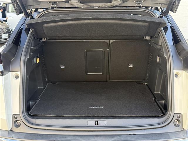 ３００８ ＧＴ　ブルーＨＤｉ　正規ディーラー車／禁煙／１オーナー／８インチタッチスクリーンナビ／フルセグ／Ｂ・左Ｓカメラ／ＥＴＣ／前後ドラレコ／ワイヤレス充電／黒半革／マッサージ機能付き／シートヒーター／ＰＢＤ／ＡＤＡＳ（27枚目）