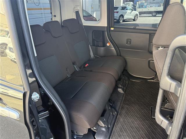 ルーミー Ｘ　禁煙車／純正メモリナビ／地デジ／前後ドラレコ／バックカメラ／ＥＴＣ／パワースライドドア／スマートアシスト／オートライト／オートハイビーム／オートリトラミラー／アイドリングストップ／スマートキー（18枚目）