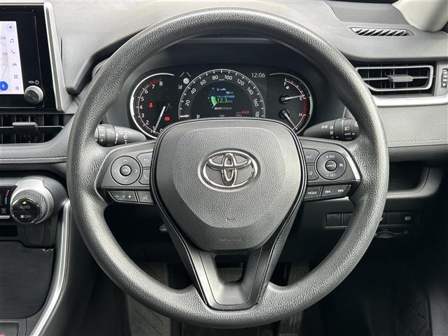 ＲＡＶ４ Ｘ　ワンオーナー　ＯＰ１８インチアルミホイール　寒冷地仕様　バックカメラ　バックガイドモニター　社外サイドステップ　社外バンパーガード積み込み　ディスプレイオーディオ８型　ナビ対応　フルセグ　ＡＣＣ（7枚目）