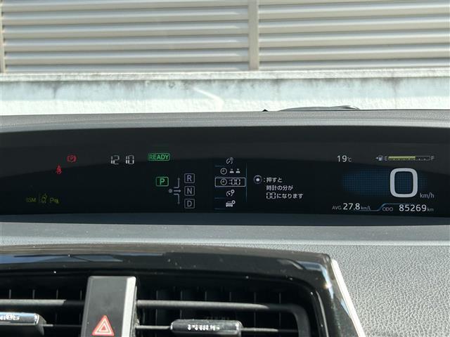 プリウス A ヘッドアップディスプレイ ブラインドスポットモニター バックカメラ ALPINE9インチナビ(フルセグTV/CD/DVD/BT) Toyota Safety SenseP スペアキー 保証書 取説(2枚目)