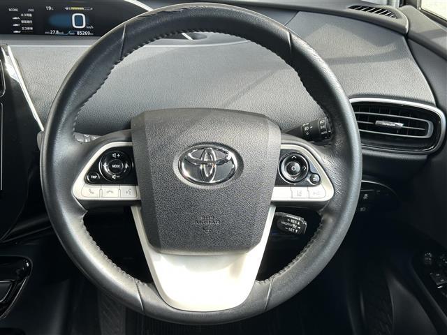 プリウス A ヘッドアップディスプレイ ブラインドスポットモニター バックカメラ ALPINE9インチナビ(フルセグTV/CD/DVD/BT) Toyota Safety SenseP スペアキー 保証書 取説(7枚目)