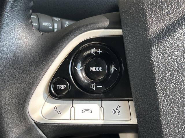 プリウス A ヘッドアップディスプレイ ブラインドスポットモニター バックカメラ ALPINE9インチナビ(フルセグTV/CD/DVD/BT) Toyota Safety SenseP スペアキー 保証書 取説(8枚目)