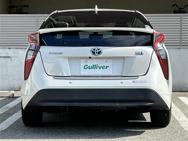 プリウス A ヘッドアップディスプレイ ブラインドスポットモニター バックカメラ ALPINE9インチナビ(フルセグTV/CD/DVD/BT) Toyota Safety SenseP スペアキー 保証書 取説(31枚目)