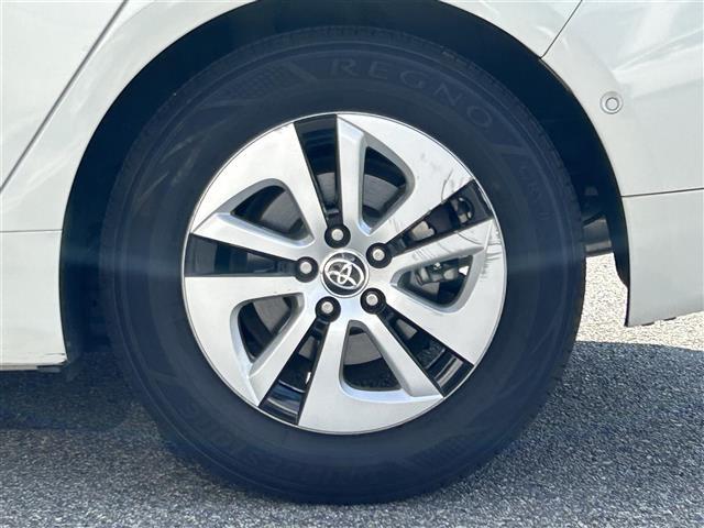 プリウス A ヘッドアップディスプレイ ブラインドスポットモニター バックカメラ ALPINE9インチナビ(フルセグTV/CD/DVD/BT) Toyota Safety SenseP スペアキー 保証書 取説(36枚目)