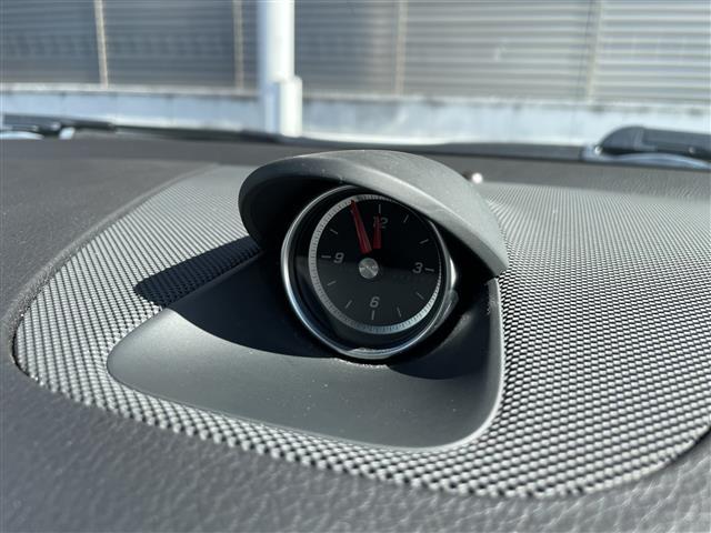 SLC SLC180 スポーツ SLC180スポーツ 黒革 シートヒーター 純正ナビ バックカメラ LEDヘッドライト ブルートゥース 両席メモリ付きPシート フルセグ地デジ DVD再生 CD ETC ブラインドスポット 禁煙車(2枚目)