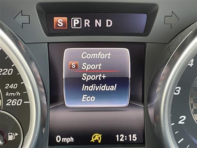 SLC SLC180 スポーツ SLC180スポーツ 黒革 シートヒーター 純正ナビ バックカメラ LEDヘッドライト ブルートゥース 両席メモリ付きPシート フルセグ地デジ DVD再生 CD ETC ブラインドスポット 禁煙車(3枚目)