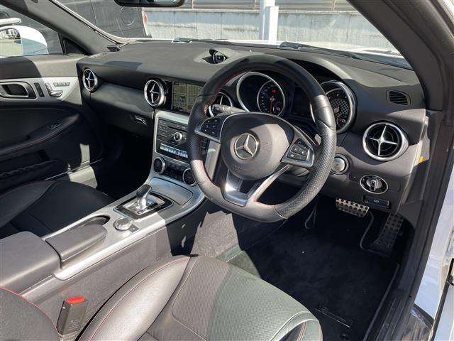 SLC SLC180 スポーツ SLC180スポーツ 黒革 シートヒーター 純正ナビ バックカメラ LEDヘッドライト ブルートゥース 両席メモリ付きPシート フルセグ地デジ DVD再生 CD ETC ブラインドスポット 禁煙車(6枚目)