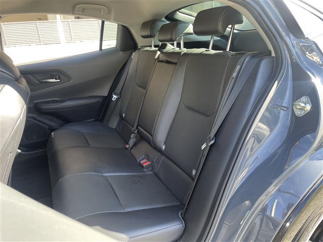 プリウス Ｚ　ワンオーナー　１２．３インチディスプレイオーディオ　パノラミックビュー　フルセグＴＶ　スマホ連携　デジタルインナーミラー　ＢＳＭ　前後ドラレコ　革シート　トヨタセーフティーセンス　ワイヤレス充電器（29枚目）