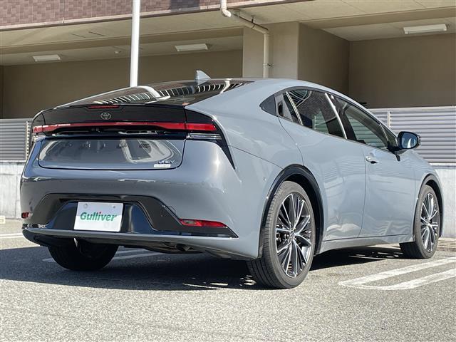 プリウス Ｚ　ワンオーナー　１２．３インチディスプレイオーディオ　パノラミックビュー　フルセグＴＶ　スマホ連携　デジタルインナーミラー　ＢＳＭ　前後ドラレコ　革シート　トヨタセーフティーセンス　ワイヤレス充電器（39枚目）