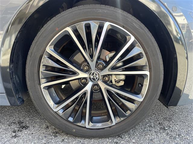 プリウス Ｚ　ワンオーナー　１２．３インチディスプレイオーディオ　パノラミックビュー　フルセグＴＶ　スマホ連携　デジタルインナーミラー　ＢＳＭ　前後ドラレコ　革シート　トヨタセーフティーセンス　ワイヤレス充電器（40枚目）