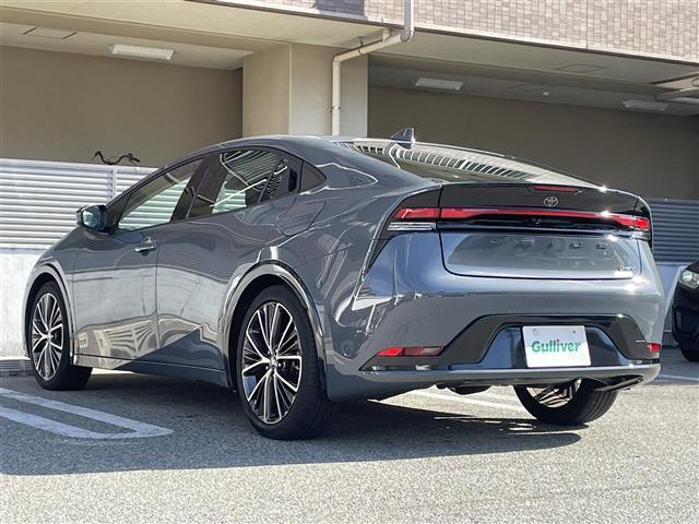 プリウス Ｚ　ワンオーナー　１２．３インチディスプレイオーディオ　パノラミックビュー　フルセグＴＶ　スマホ連携　デジタルインナーミラー　ＢＳＭ　前後ドラレコ　革シート　トヨタセーフティーセンス　ワイヤレス充電器（43枚目）