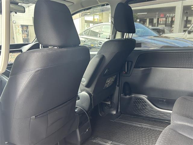 ヴォクシー V 7人乗 両側電動 純正9インチナビ バックカメラ フルセグ BT ドラレコ ETC クルコン 衝突軽減 レーンキープ オートライト LEDヘッドライト 純正15インチAW 前後コーナーセンサー(27枚目)