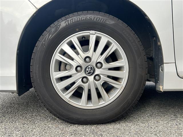 ヴォクシー V 7人乗 両側電動 純正9インチナビ バックカメラ フルセグ BT ドラレコ ETC クルコン 衝突軽減 レーンキープ オートライト LEDヘッドライト 純正15インチAW 前後コーナーセンサー(41枚目)