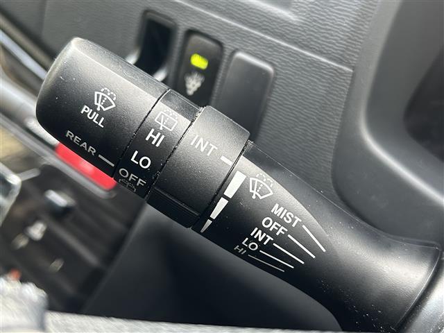 アイシス プラタナ Vセレクション ワンオーナー/トヨタ純正7インチSDナビ両側/パワースライドドア/ビルトインETC/前方ドライブレコーダー/オートライト/フロントフォグランプ/電格ミラー/革巻きステアリング/スマートキー/ETC(8枚目)