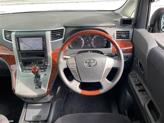 ヴェルファイア 2.4Z プラチナムセレクション ワンオーナー 純正ナビ フリップダウンモニター バックカメラ 純正18インチAW HIDヘッドライト(4枚目)