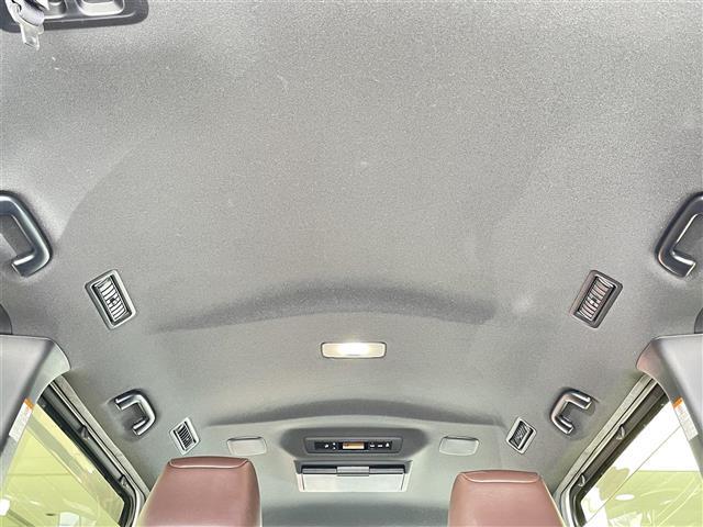 エスクァイア ハイブリッドGi プレミアムパッケージ ワンオナ 100V電源 12.1型純正後席モニター 8型純正SDナビ Bカメラ ETC ドラレコ ToyotaSafetySense シトヒタ ハーフレザーシート WAC 両側パワスラ 取説 保 記(32枚目)