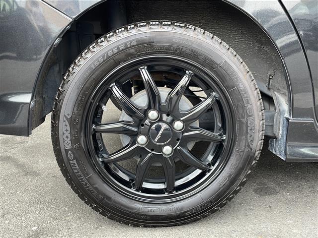 タント カスタムＲＳ　トップエディションＳＡＩＩＩ　純正ＳＤナビ　純正フリップダウンモニター　フルセグテレビ　禁煙車　両側パワースライドドア　バックカメラ　コーナーセンサー　ＬＥＤヘッドライト　スマートキー　シートヒーター　ウィンカーミラー　ＥＴＣ（9枚目）