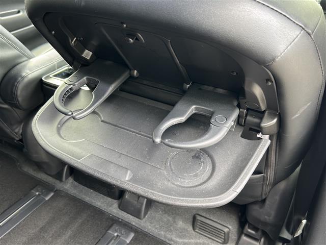 セレナ ｅ－パワー　ハイウェイスターＶ　純正ナビ　Ｂｌｕｅｔｏｏｔｈ　フルセグＴＶ　プロパイロット　両側パワースライドドア　フリップダウンモニター　アラウンドビューモニター　バックカメラ　禁煙車　コーナーセンサー　ＢＳＭ　ＢＳＷ　ＢＳＩ（36枚目）