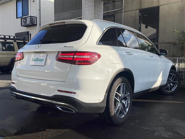 ＧＬＣ ＧＬＣ２２０ｄ　４マチックスポーツ（本革仕様）　純正ＳＤナビ（フルセグＴＶ・ＣＤ・ＢＴ）　Ｂｕｒｍｅｓｔｅｒサウンド　３６０度カメラ　衝突軽減システム　前後コーナーセンサー　レーンキープアシスト　ブラインドスポットモニター　全席シートヒーター（5枚目）