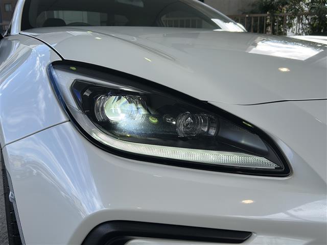 BRZ S 1オーナー STIフロントエアロ カロッツェリア純正SDナビ フルセグ 禁煙 バックカメラ LEDヘッドライト ハーフレザー 前席シートヒーター 前方ドライブレコーダー 純正AW18インチ(9枚目)