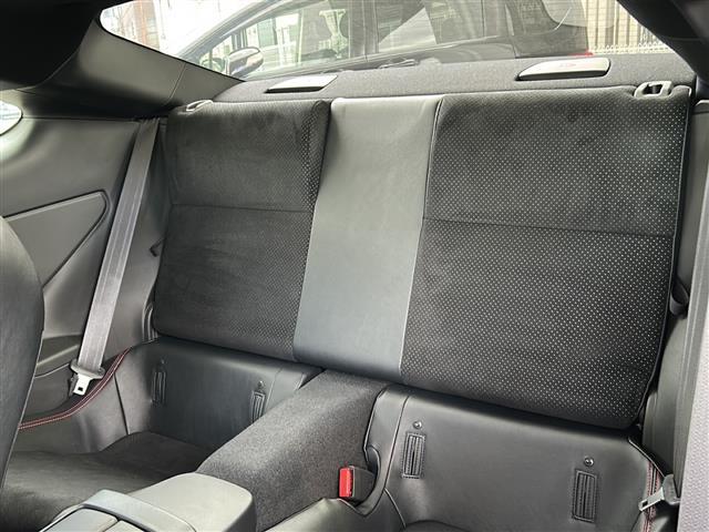 BRZ S 1オーナー STIフロントエアロ カロッツェリア純正SDナビ フルセグ 禁煙 バックカメラ LEDヘッドライト ハーフレザー 前席シートヒーター 前方ドライブレコーダー 純正AW18インチ(37枚目)