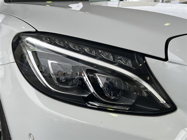 Cクラスステーションワゴン C200ステーションワゴン アバンギャルド ブルメスターオーディオ ステアリングパイロット 純正SDナビ バックカメラ 禁煙 前後コーナーセンサー ターボ LEDヘッドライト メモリーパワーシート レーダークルーズコントロール パドルシフト(9枚目)