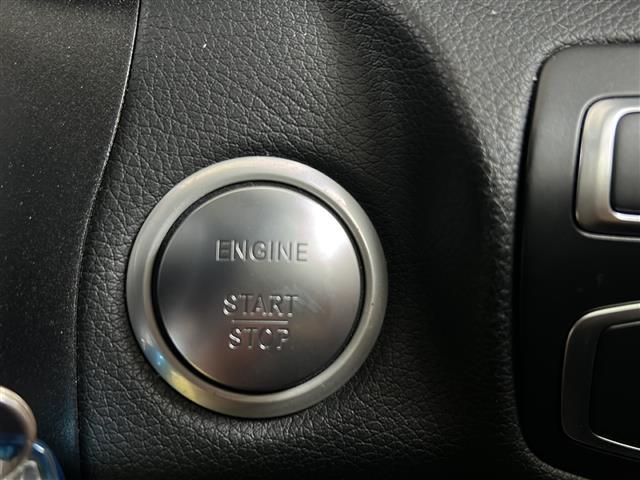 Cクラスステーションワゴン C200ステーションワゴン アバンギャルド ブルメスターオーディオ ステアリングパイロット 純正SDナビ バックカメラ 禁煙 前後コーナーセンサー ターボ LEDヘッドライト メモリーパワーシート レーダークルーズコントロール パドルシフト(20枚目)