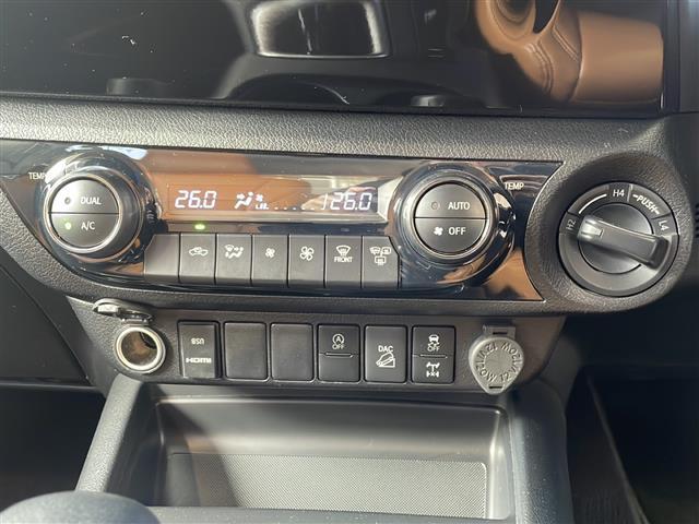 ◆最新ナビ（フルセグ・ワンセグ・ＤＶＤ再生）もご案内。カロッツェリア・アルパイン・イクリプスのナビを取扱しておりバックカメラ（バックモニター）後席モニター（フリップダウンモニター）の取付も可能です。