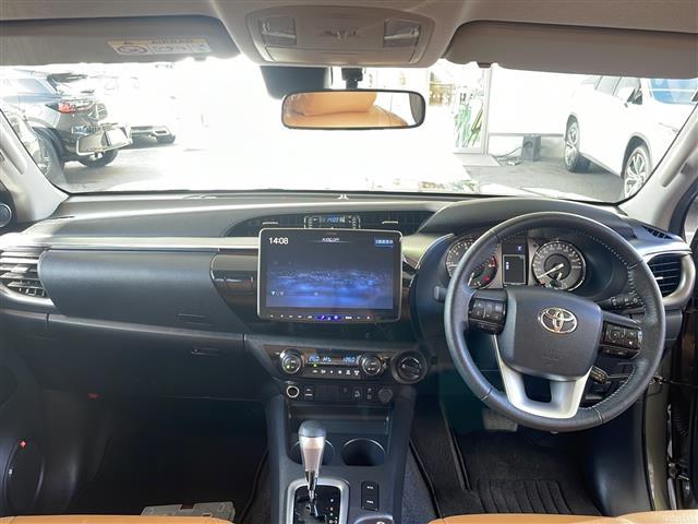 ◆ＭＴ付ＡＴ◆ドライバーがマニュアル車のようにギアチェンジを自分の手で行う機能です！　オートマ車に手動変速機能を加えたもので、スポーツ走行を味わうことが可能！