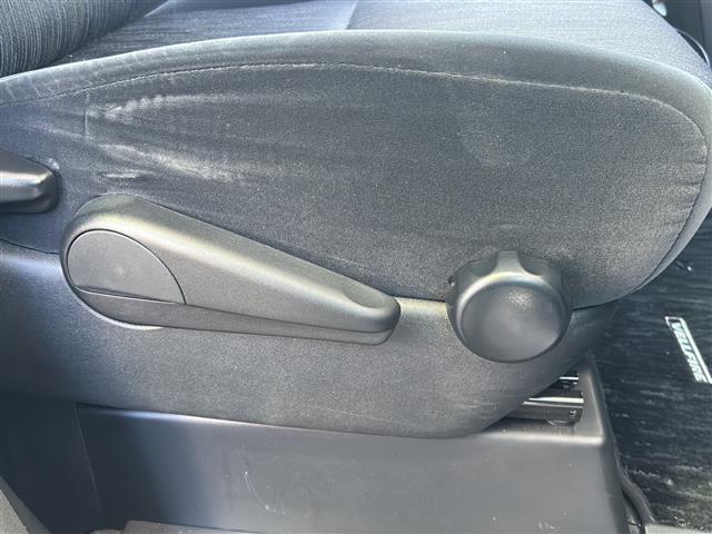 ヴェルファイア 2.4Z 純正8インチナビ フリップダウンモニター デジタルインナーミラー 純正エアロ ワンセグテレビ クリアランス ソナー ワンオーナー ドライブレコーダー前後 バックカメラ オールオートウィンド ETC(29枚目)