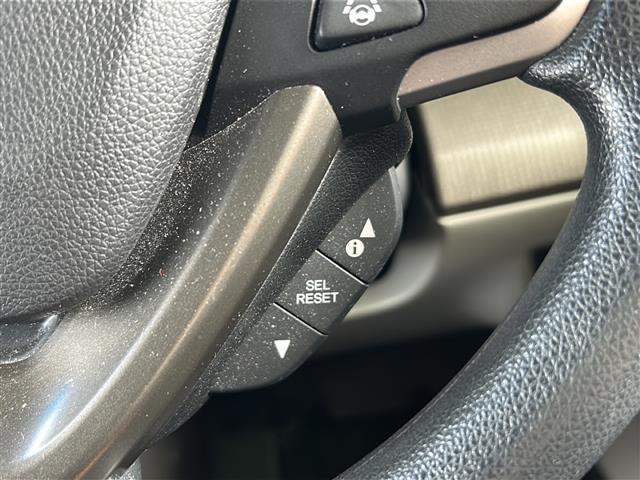 ステップワゴン G ホンダセンシング ワンオーナー ホンダセンシング ギャザーズ純正SDナビ 禁煙 バックカメラ LEDヘッドライト レーダークルーズコントロール レーンキープアシスト 衝突軽減ブレーキ 両側パワースライドドア(19枚目)