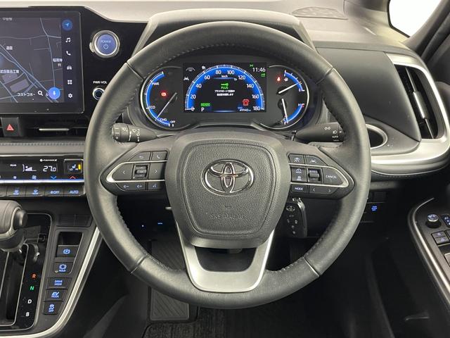 ヴォクシー ハイブリッドＳ－Ｚ　純正１０インチナビ　純正１４インチフリップダウンモニター　バックカメラ　レーダークルーズコントロール　レーンキープアシスト　衝突軽減システム　コーナーセンサー前後　ドライブレコーダー前後　ＥＴＣ２（12枚目）