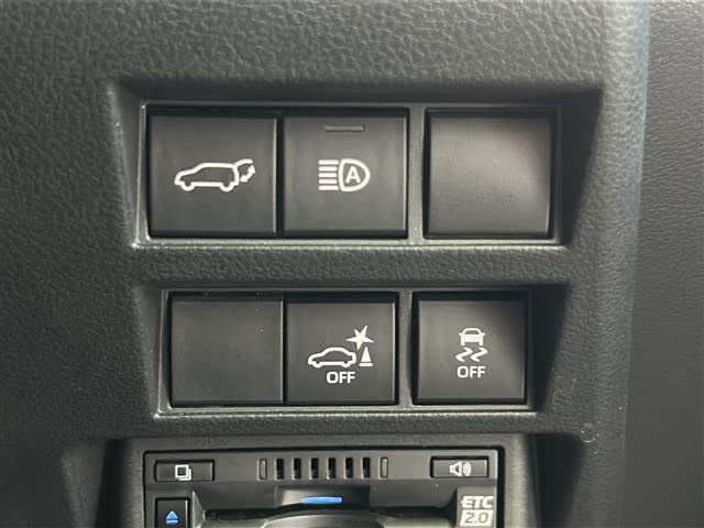 ランドクルーザー ＧＲスポーツ　純正ＳＤナビ　ＪＢＬサウンド　サンルーフ　全方位カメラ　ＨＵＤ　ディーゼル　４ＷＤ　ＢＳＭ　メモリーシート　マルチテレインモニター　ＲＣＴＡ　ＲＣＤ　クリアランスソナー　クールボックス　３眼ＬＥＤ（21枚目）