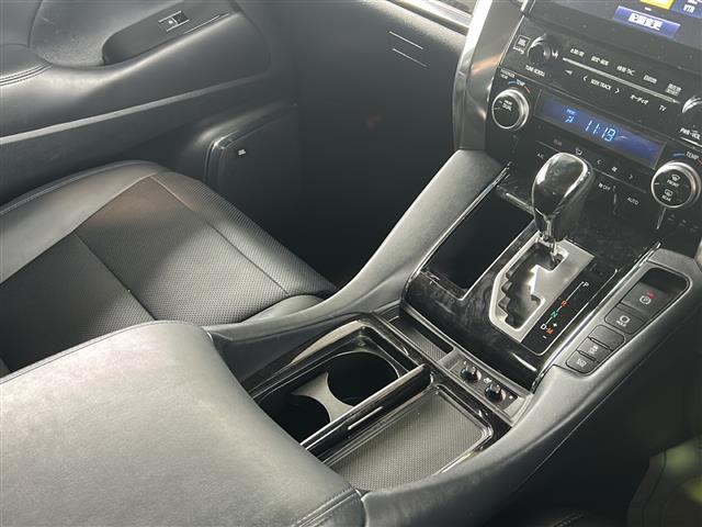 ヴェルファイア 2.5Z Gエディション フリップダウンM JBL 全方位カメラ 禁煙車 サンルーフ HDMI デジタルインナーミラー 3眼LEDライト VIDEO シーケンシャルウィンカー レーダークルーズコントロール クリアランスソナー(27枚目)