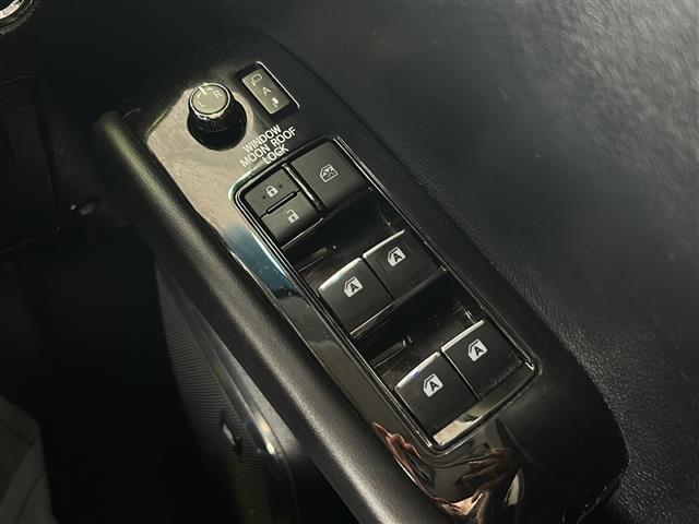 ヴェルファイア 2.5Z Gエディション フリップダウンM JBL 全方位カメラ 禁煙車 サンルーフ HDMI デジタルインナーミラー 3眼LEDライト VIDEO シーケンシャルウィンカー レーダークルーズコントロール クリアランスソナー(32枚目)