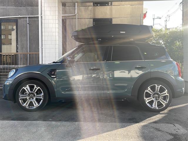 ＭＩＮＩ クーパーＳＤ　クロスオーバー　オール４　禁煙車　ルーフレール　ドラレコ前後　Ｂカメラ　メモリーパワーシート　レーダークルーズコントロール　ＬＥＤライト　ＰＤＣ自動起動　シートヒーター　パーキングアシスト　アイドリングストップ　電動格納ミラー（8枚目）