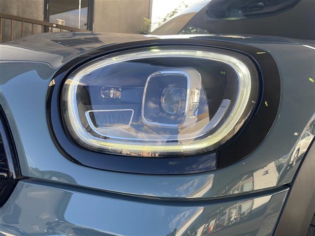 ＭＩＮＩ クーパーＳＤ　クロスオーバー　オール４　禁煙車　ルーフレール　ドラレコ前後　Ｂカメラ　メモリーパワーシート　レーダークルーズコントロール　ＬＥＤライト　ＰＤＣ自動起動　シートヒーター　パーキングアシスト　アイドリングストップ　電動格納ミラー（12枚目）